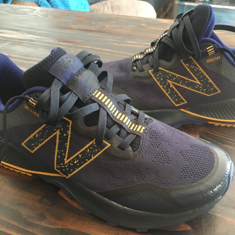 Mens New Balance - Size 8.5